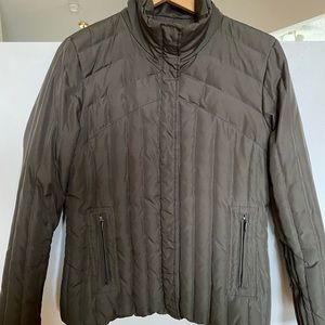 Kenneth Cole Reaction Down Quilted Jacket.Olive color. Woman Size S.
